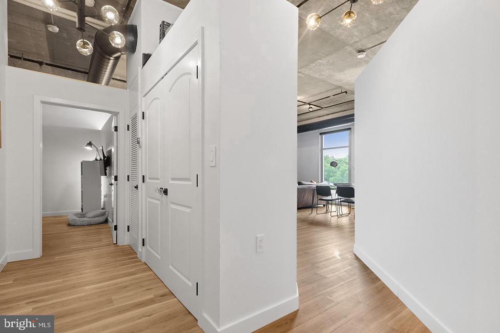 113 N BREAD STREET Unit: 3H6