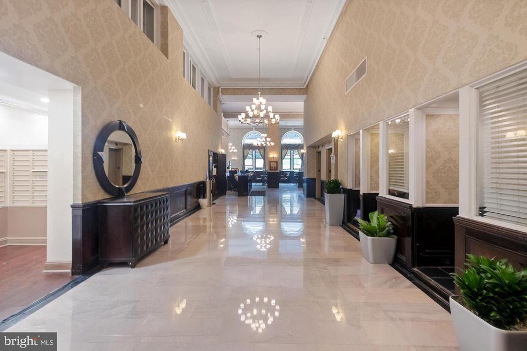 1324 LOCUST STREET Unit: 1531