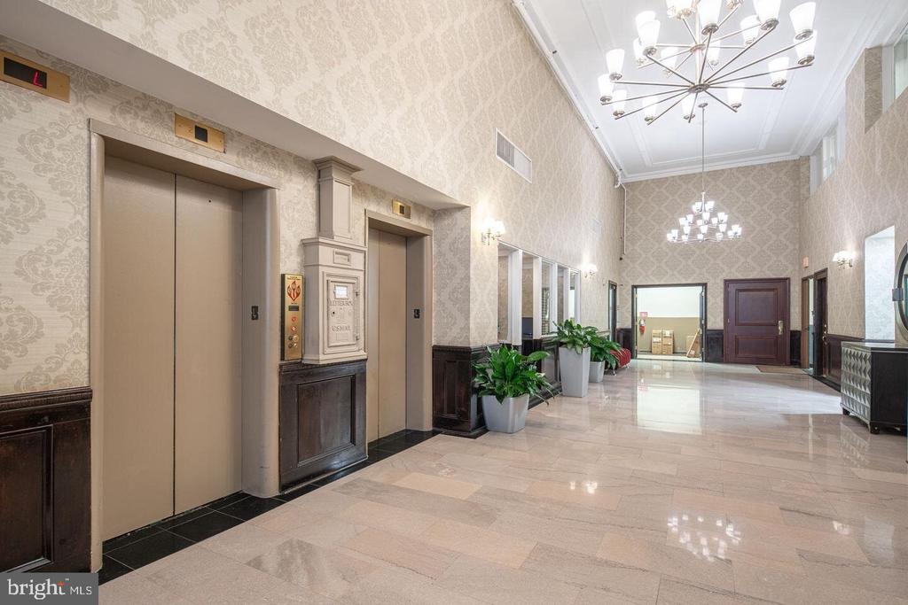 1324 LOCUST STREET Unit: 1531