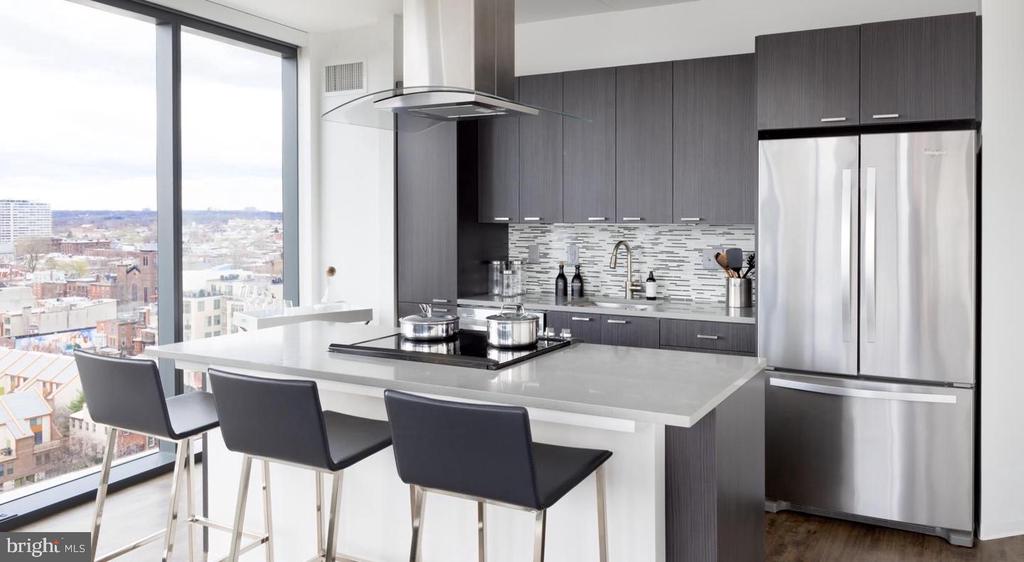 450 N 18TH STREET Unit: 0831