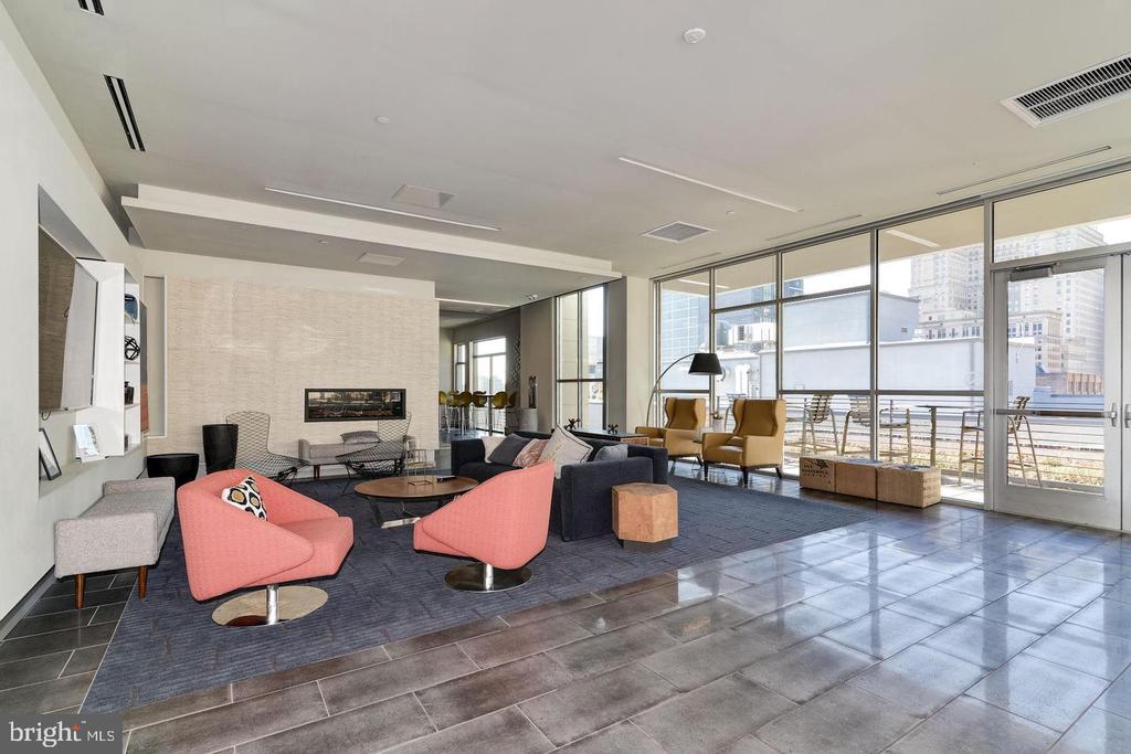 1125 SANSOM STREET Unit: 316