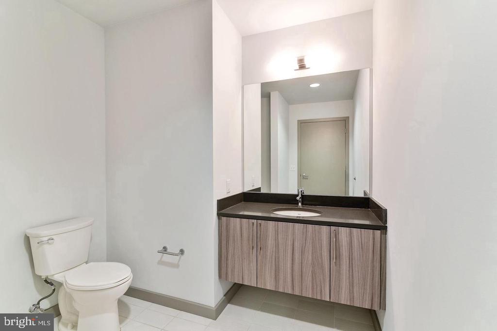 1125 SANSOM STREET Unit: 316