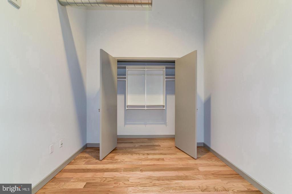 1125 SANSOM STREET Unit: 316