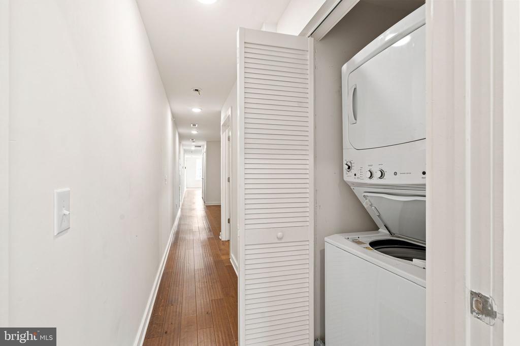 1843 N 6TH STREET Unit: J