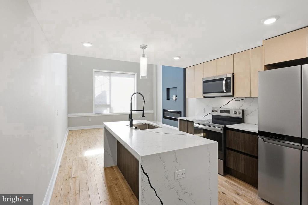 1000 W GIRARD AVENUE Unit: 508