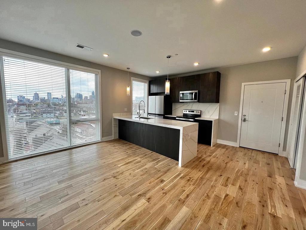 1000 W GIRARD AVENUE Unit: 508