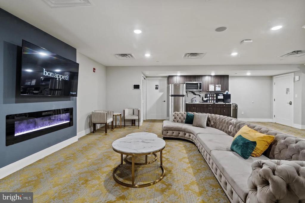 1000 W GIRARD AVENUE Unit: 508