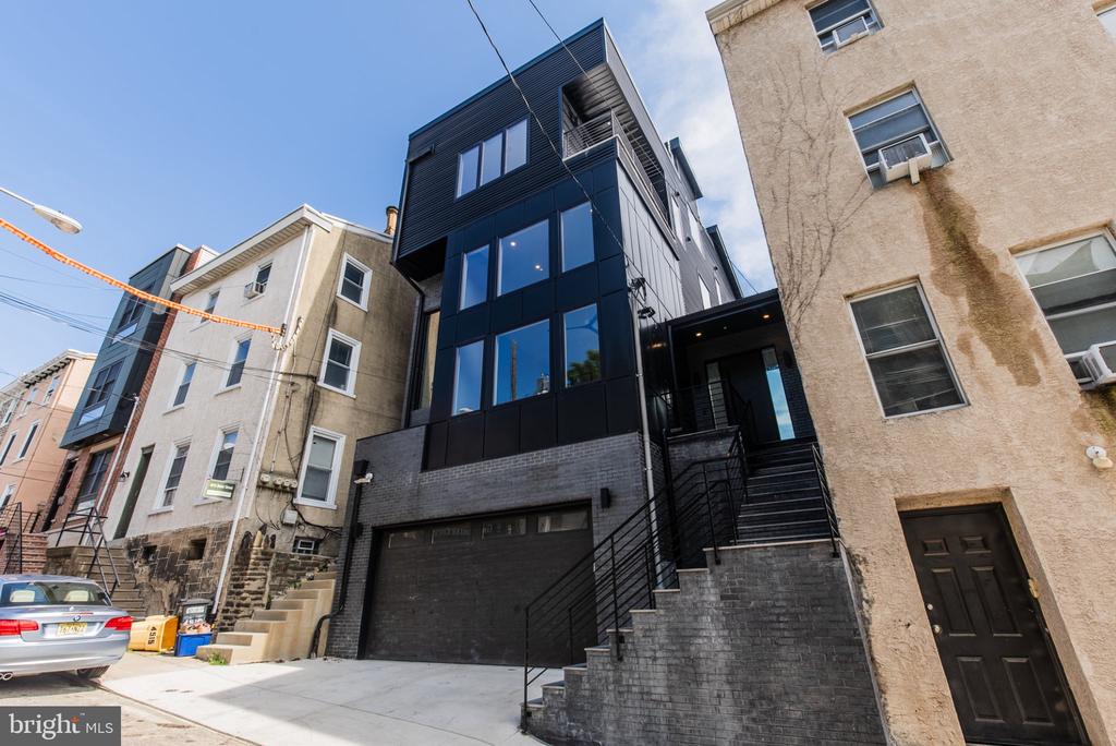 4513 BAKER STREET