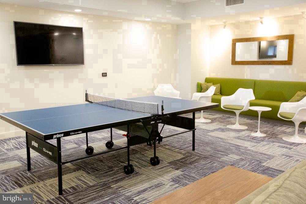 42 S 15TH STREET Unit: 0205