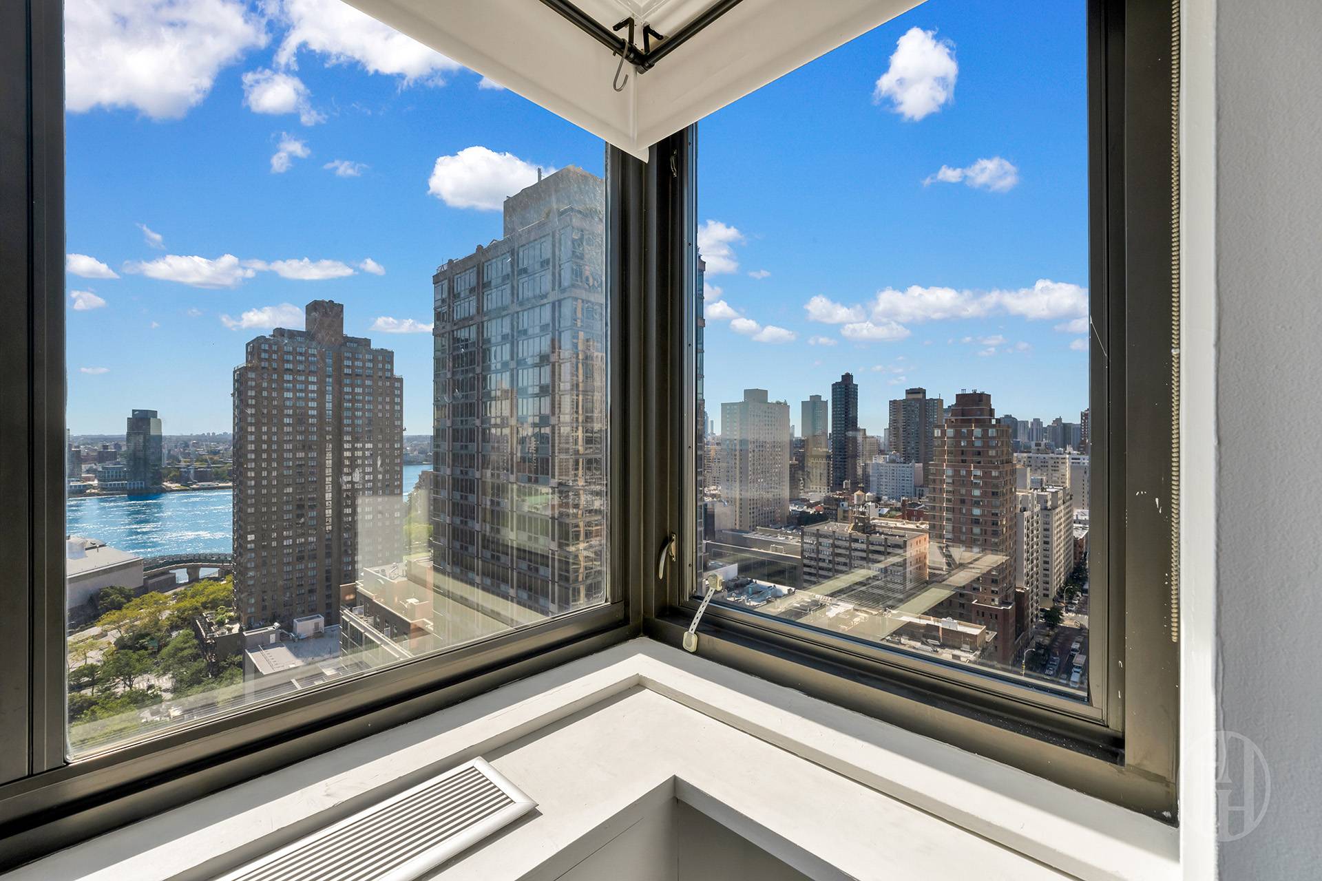 340 E 93rd Street 29I