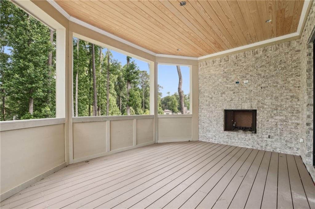 825 Kenry Court