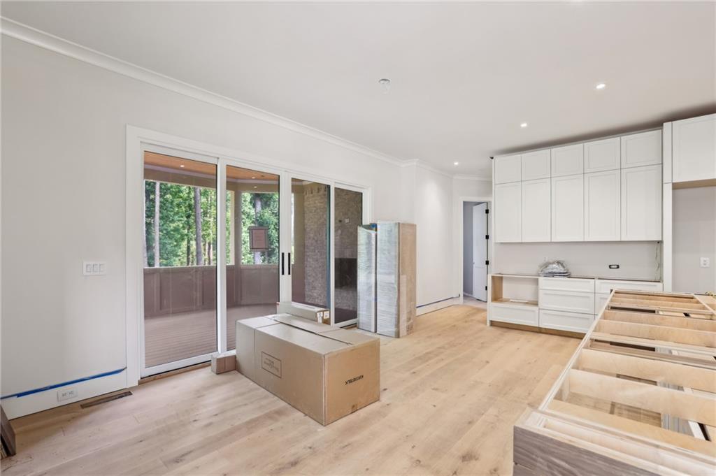 825 Kenry Court