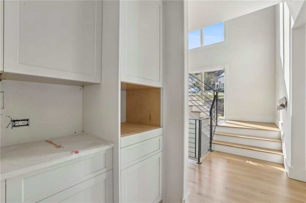 825 Kenry Court