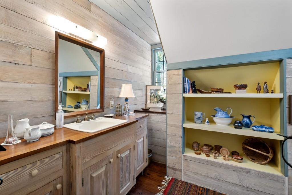 13250 Birmingham Highway