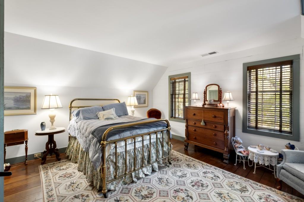 13250 Birmingham Highway