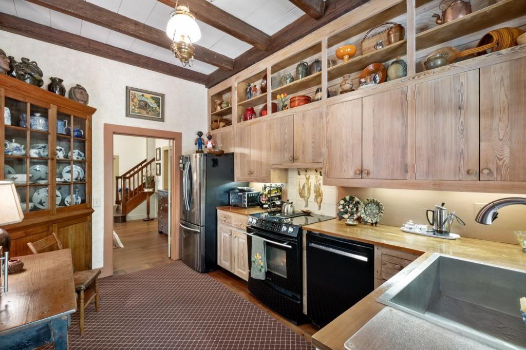 13250 Birmingham Highway