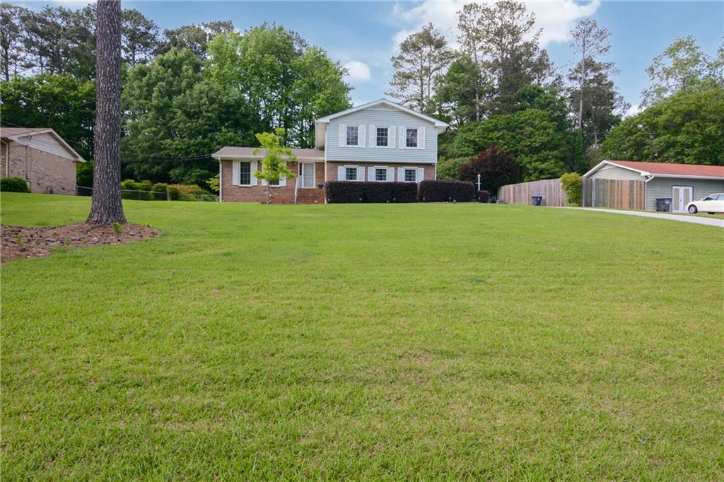 3407 Larch Pine Drive