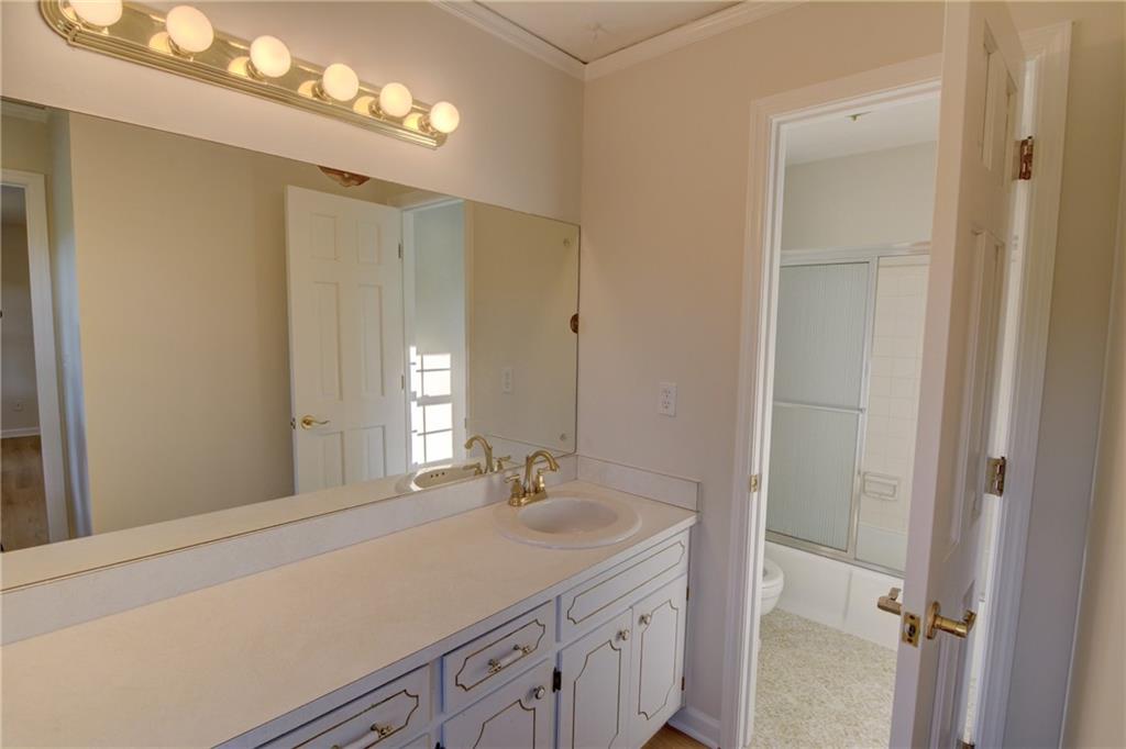 3407 Larch Pine Drive