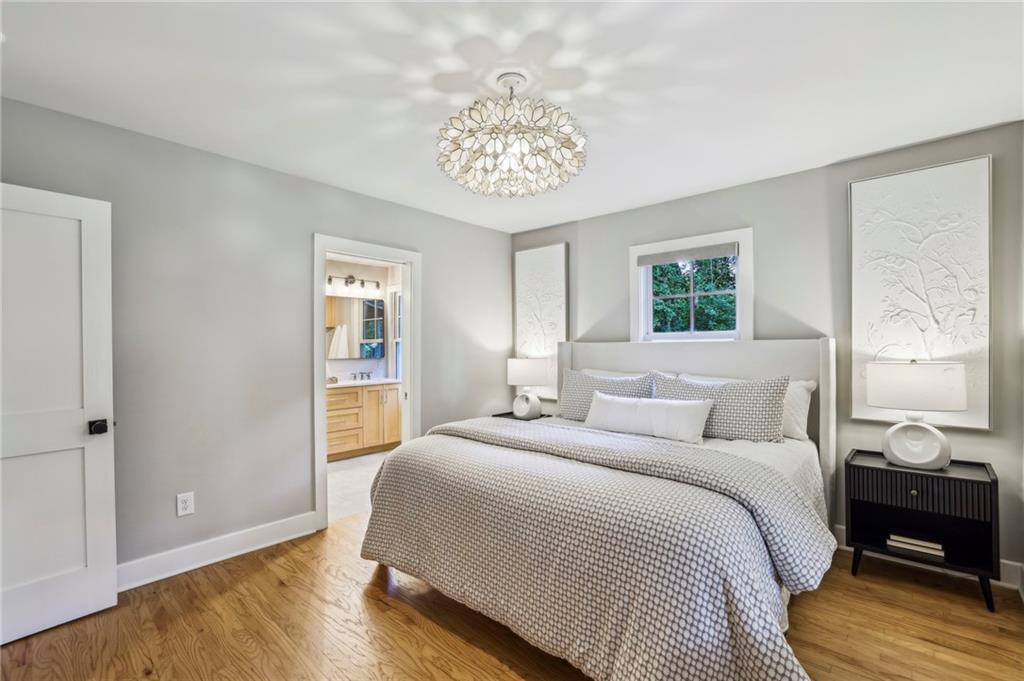 1990 Cambria Avenue NW