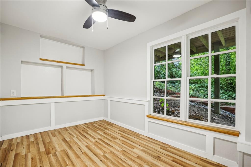 1990 Cambria Avenue NW