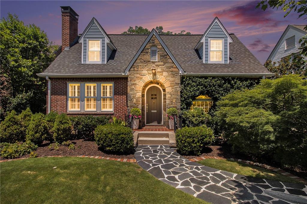 1528 N Highland Avenue NE