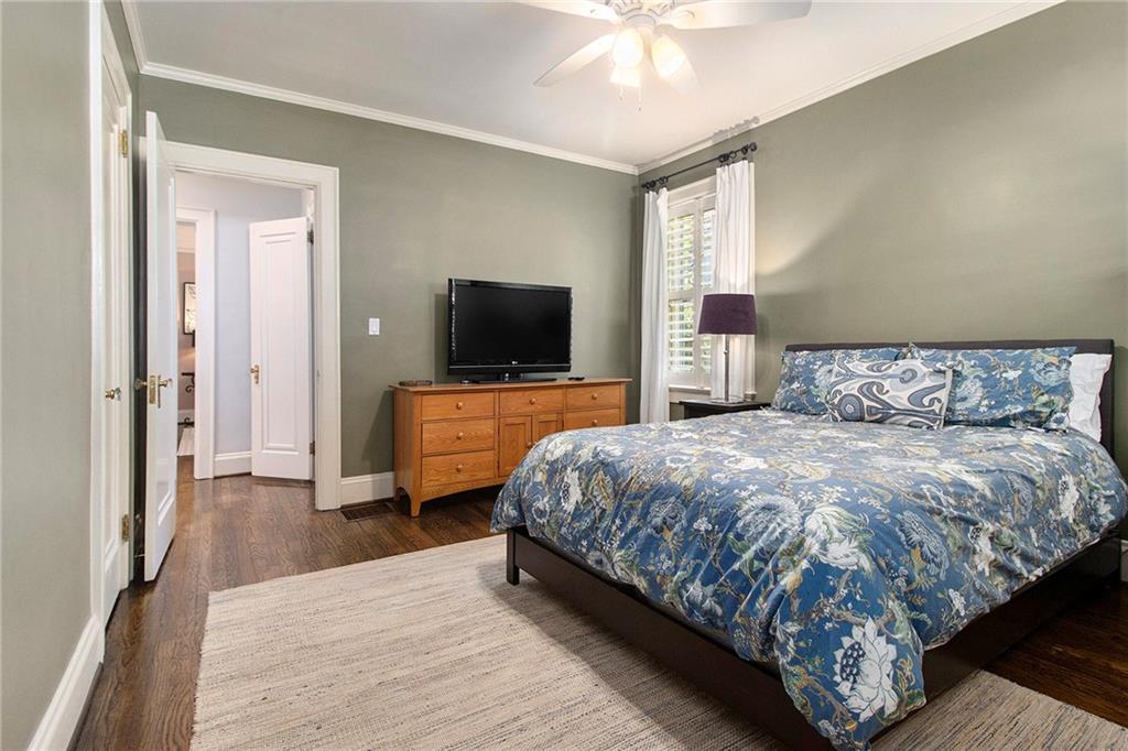 1528 N Highland Avenue NE