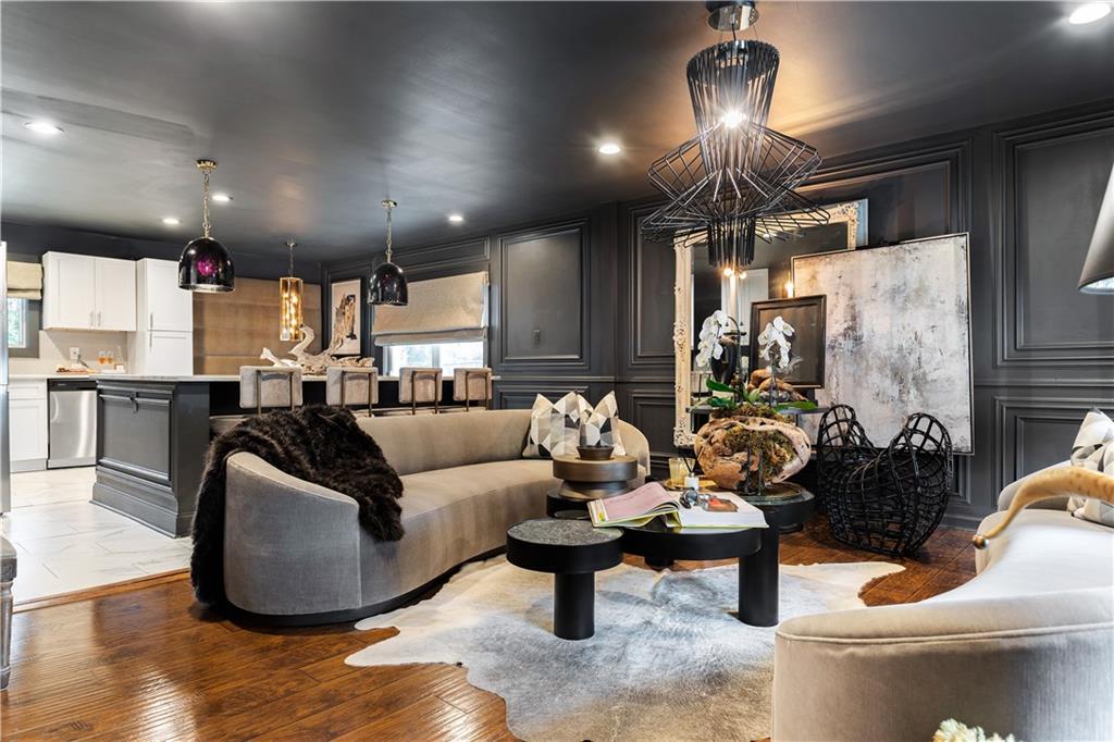 1388 Willow Trail SW