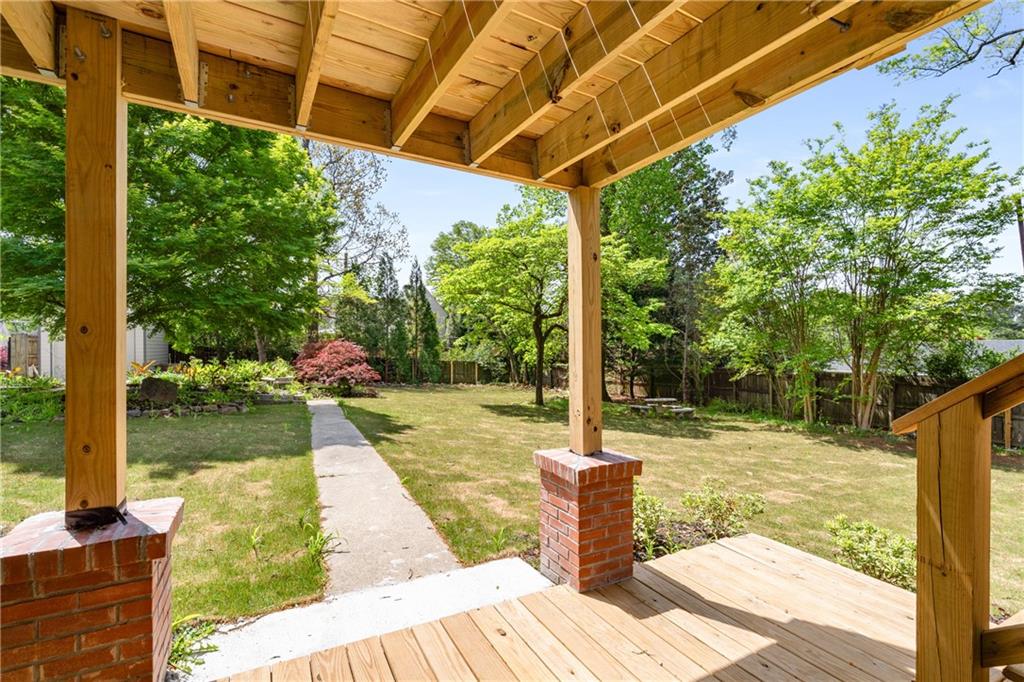 490 Rock Springs Road NE