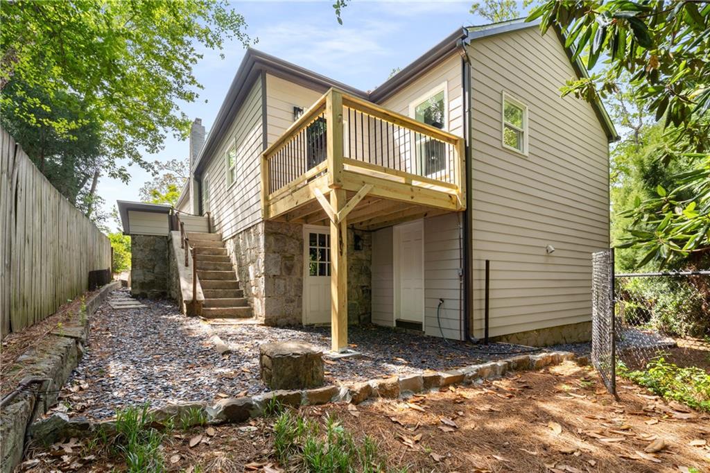 490 Rock Springs Road NE