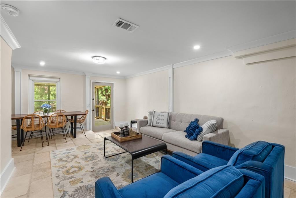 490 Rock Springs Road NE