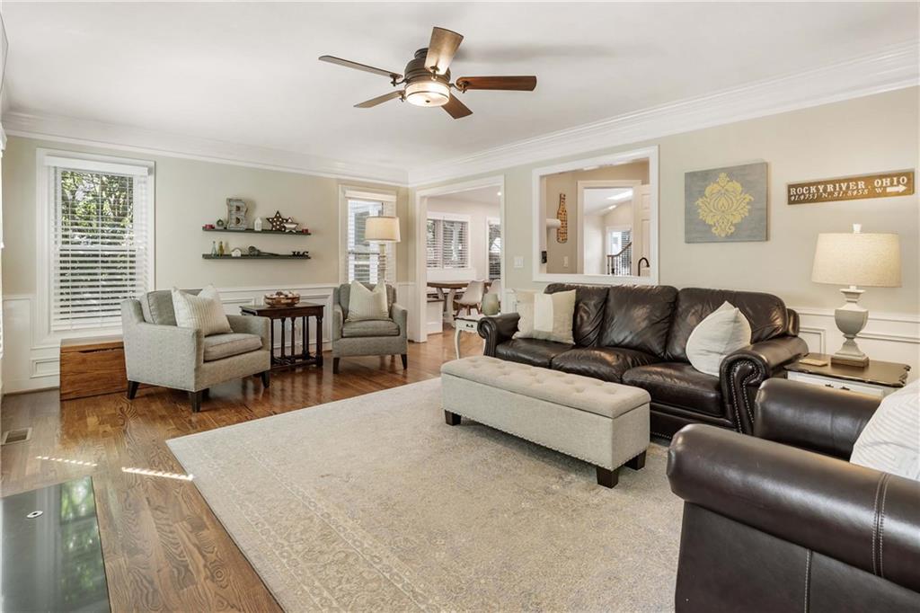 215 Lake Pines Pointe