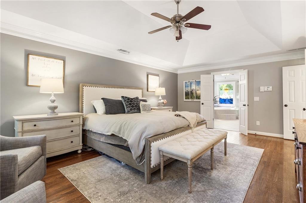 215 Lake Pines Pointe