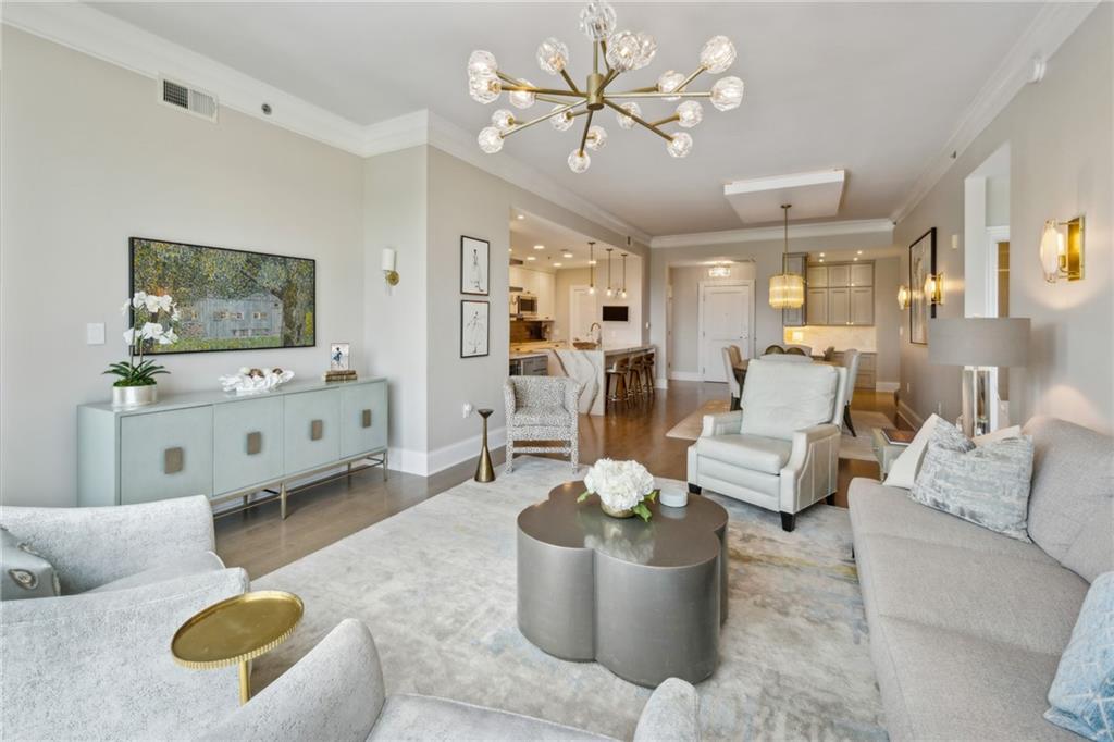 2795 Peachtree Road NE Unit 906