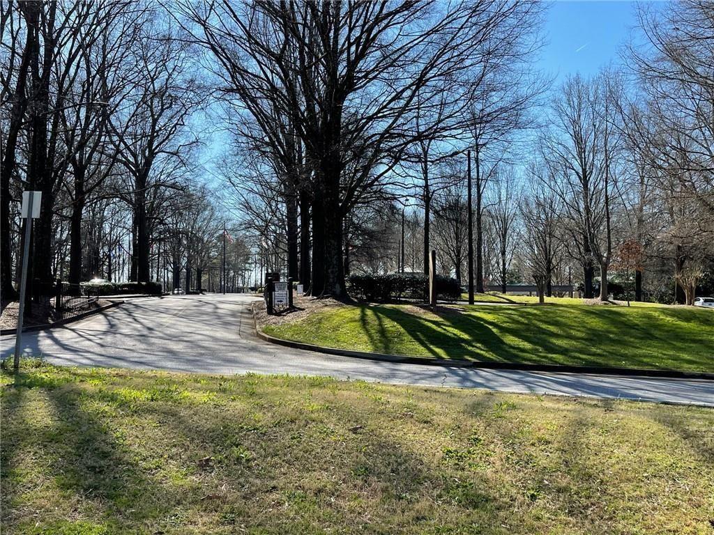 536 Linwood Avenue NE