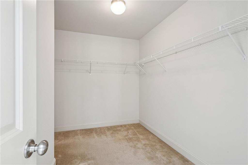 1612 Gilstrap Lane NW