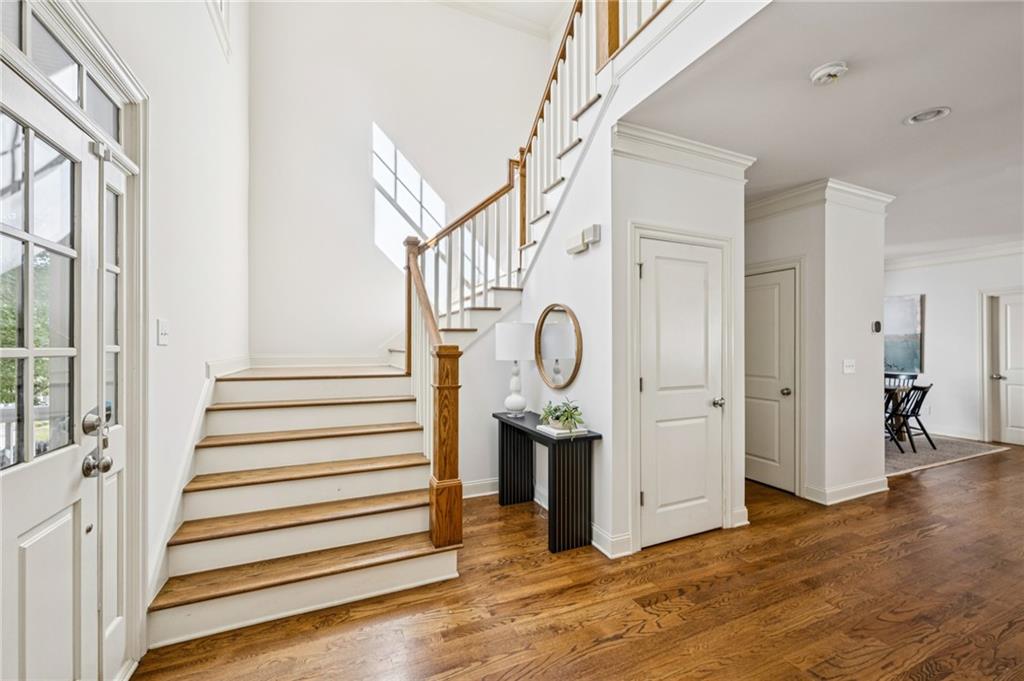 1612 Gilstrap Lane NW