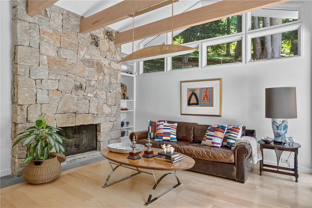 3033 E Pine Valley Road NW