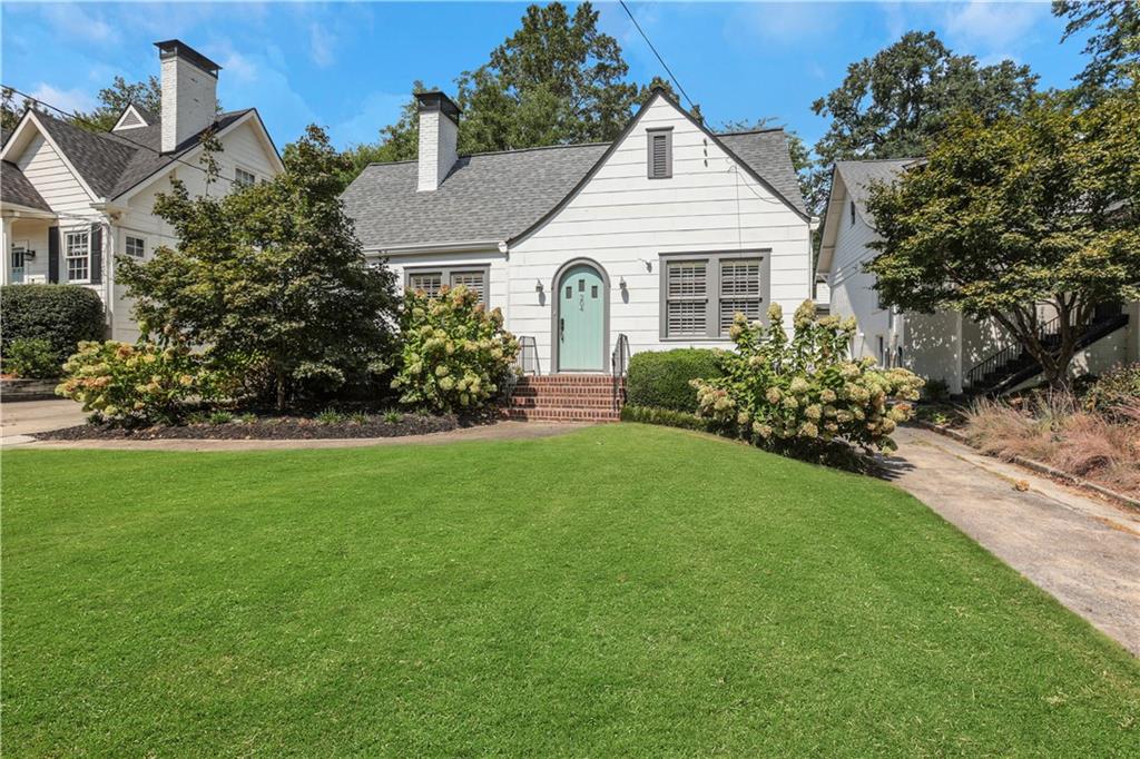 204 Springdale Drive NE