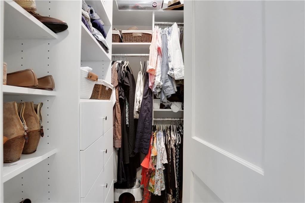 204 Springdale Drive NE