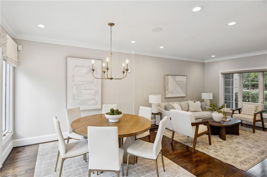 78 Paces West Circle NW