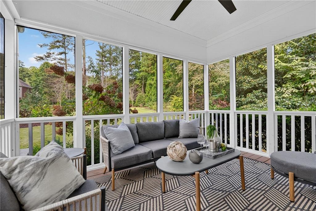 15420 Treyburn Manor View