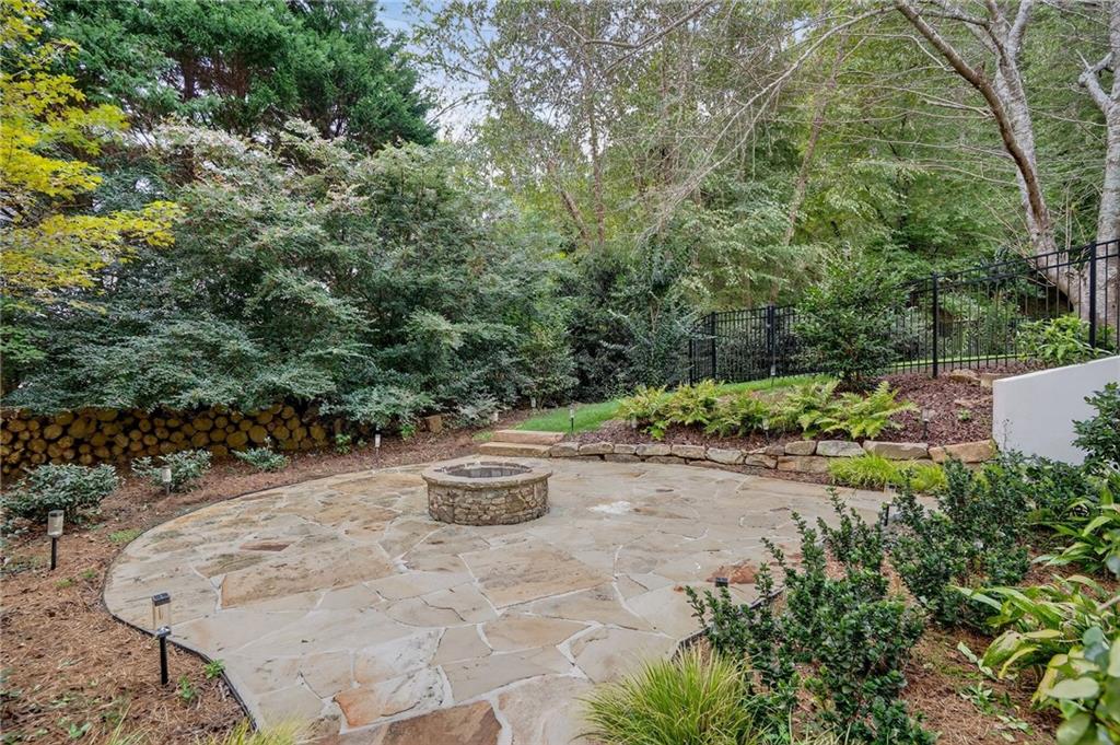 15420 Treyburn Manor View