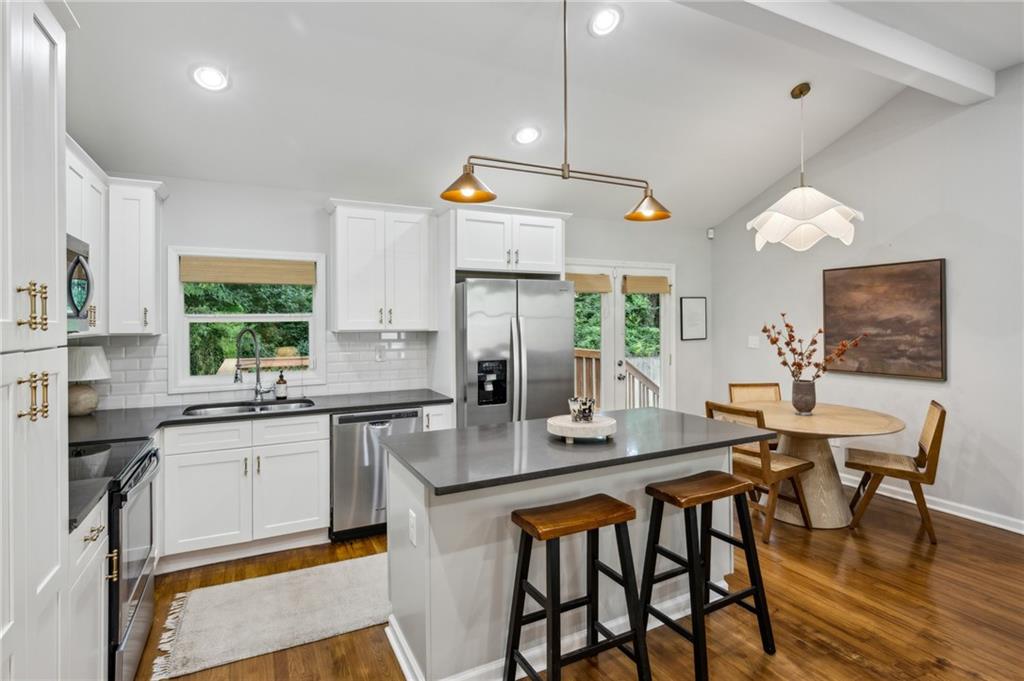 2093 Garden Circle