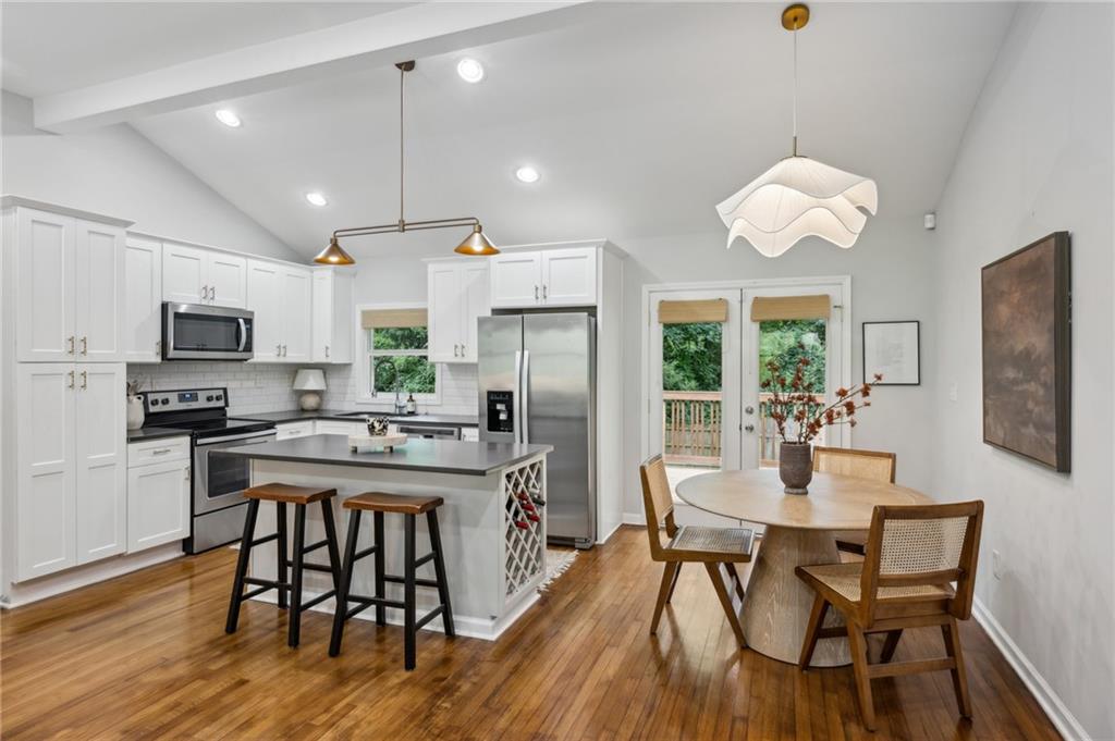 2093 Garden Circle