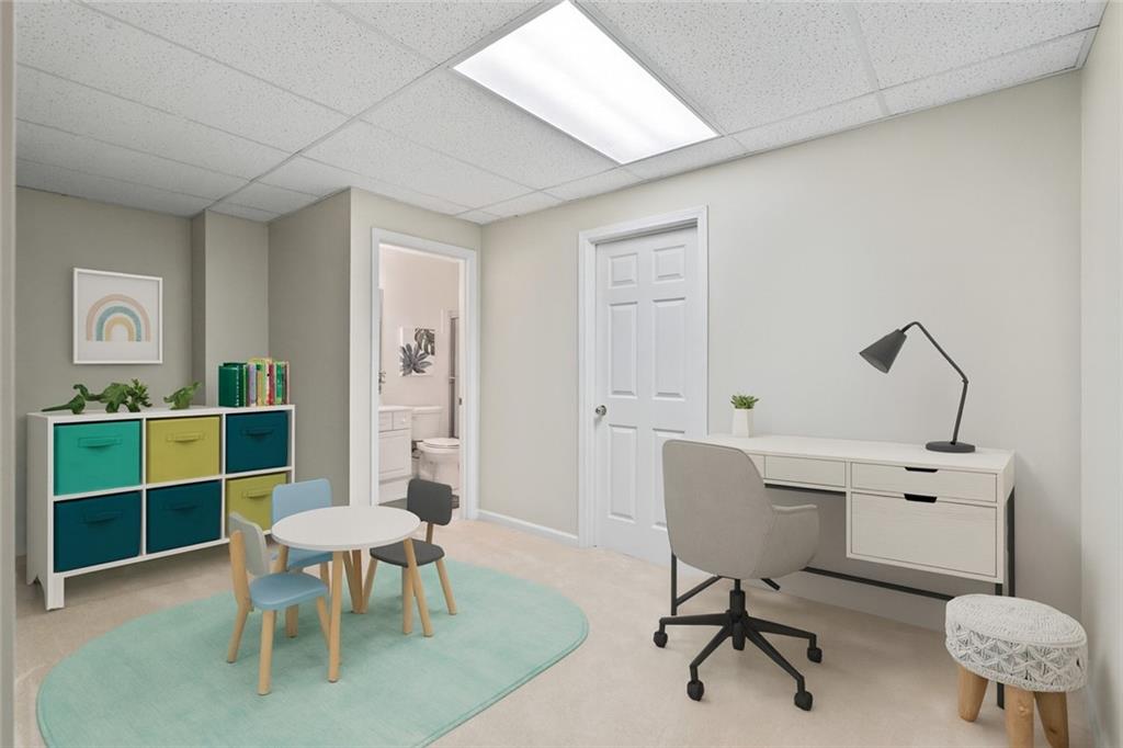 3669 Outlook Court NE