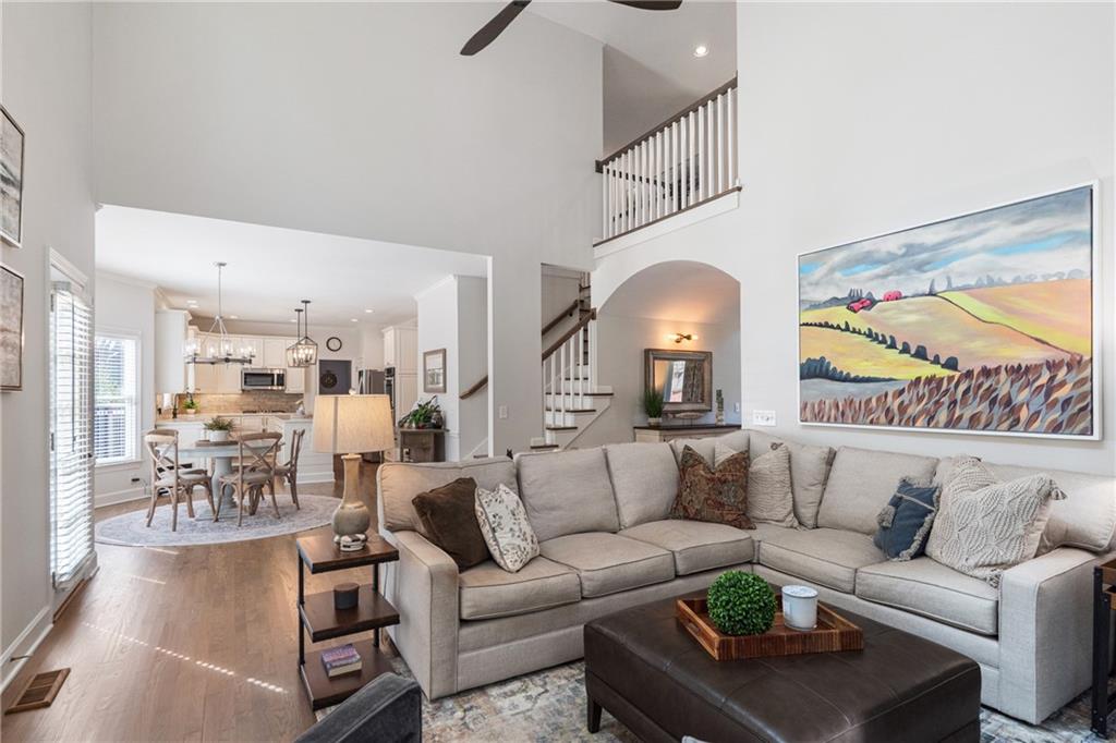 3669 Outlook Court NE