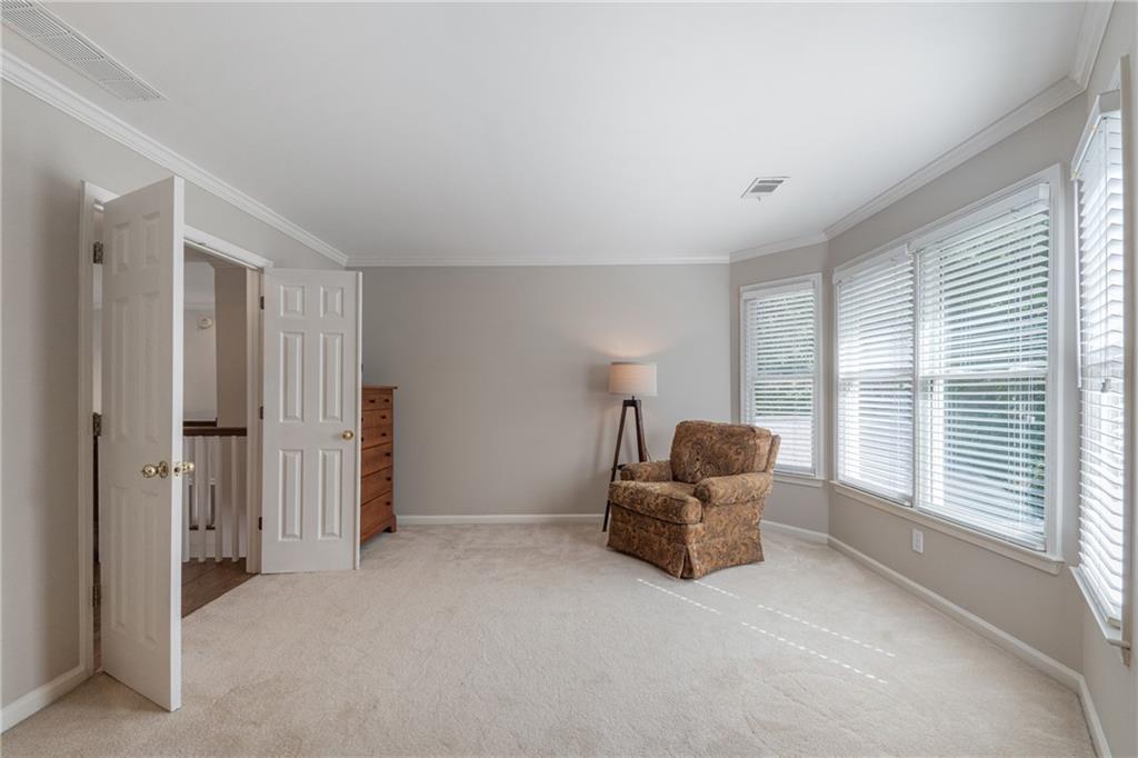 3669 Outlook Court NE