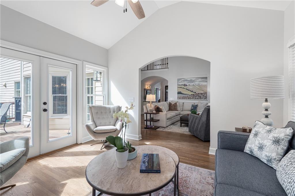 3669 Outlook Court NE