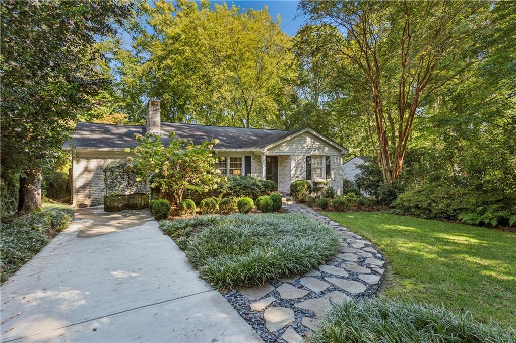 545 Overbrook Drive NW