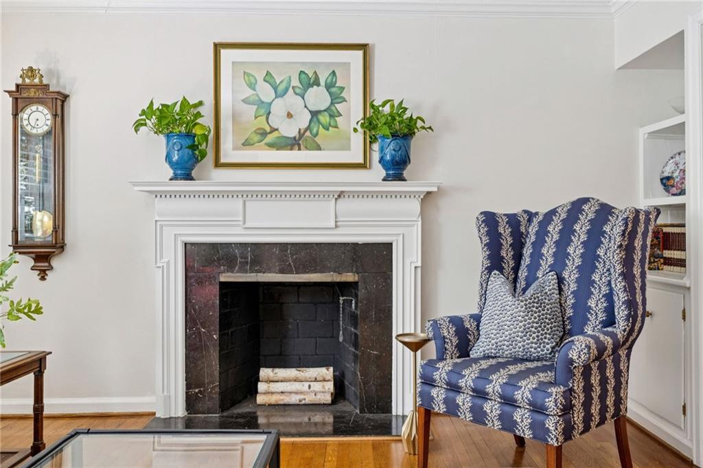 545 Overbrook Drive NW